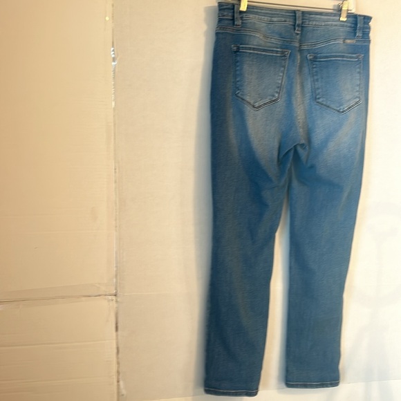 Kancan High Rise Distressed 5 Button Closure Whiskered Denim Jeans. Size 15/31 - Picture 3 of 14